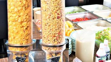 朝食ビュッフェ / 10