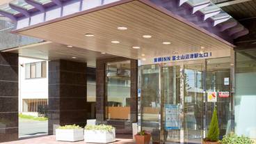 施設の入り口 / 9