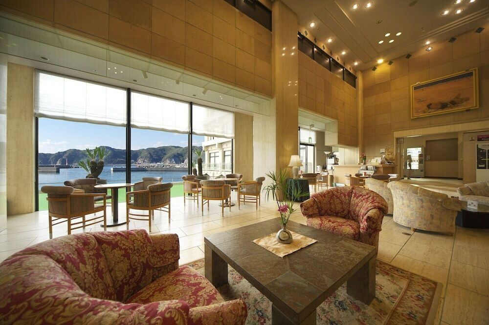 露天風呂からの夕暮れが美しい3982837