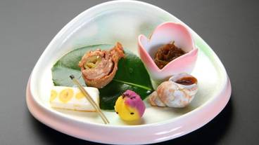 食事・飲み物 / 1