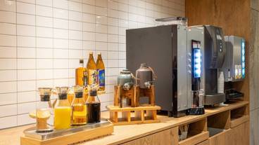 ロビーラウンジ / 7