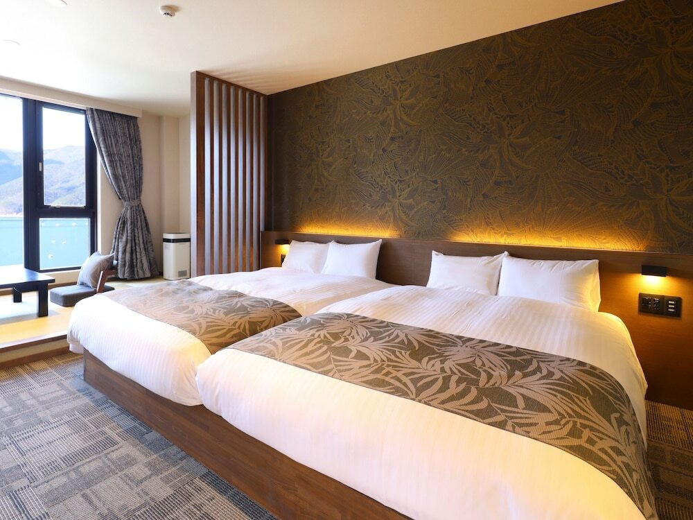 半露天風呂付き客室 悠々庵 ベッドルーム