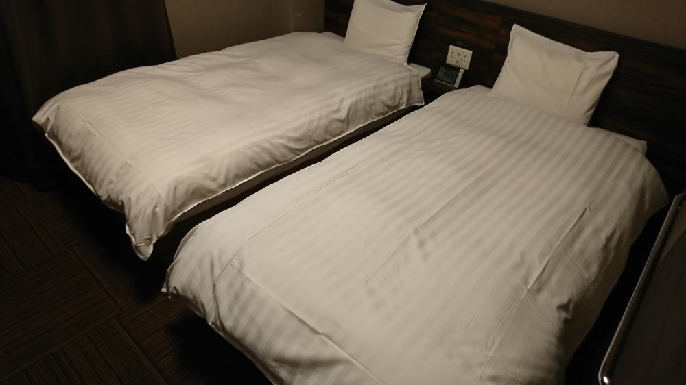 普通のツインベッド