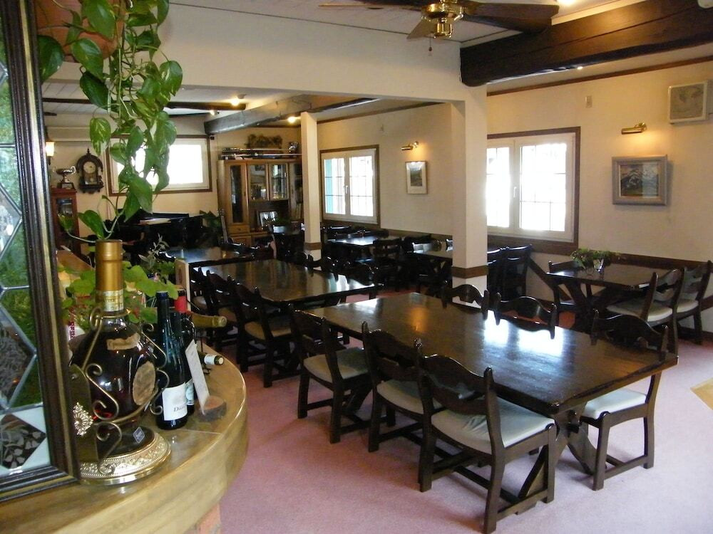 ロビーラウンジ