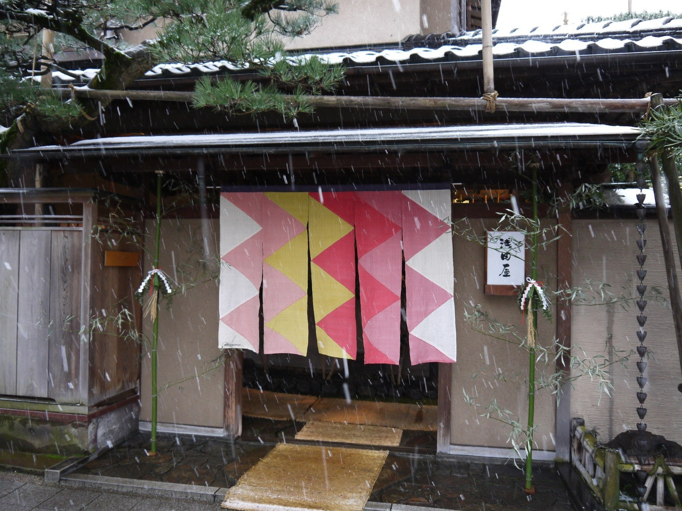 「浅田屋」 外観 63180717 