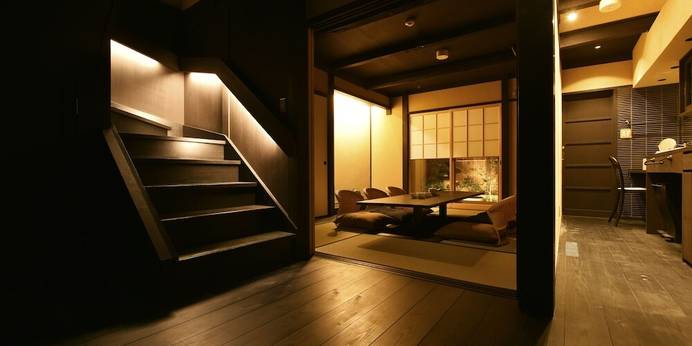 藏や 上五条町(京都府 町家) / 1