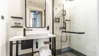 ジュニア スイート