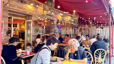 朝食スペース / 10