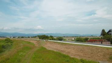 施設の敷地 / 18