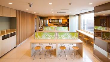 朝食スペース / 8