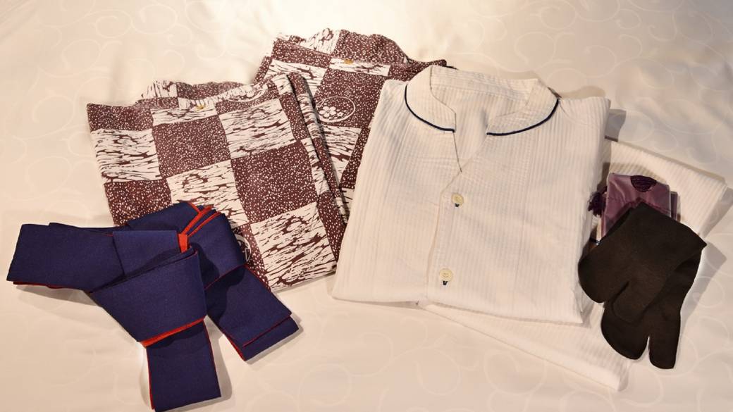 客室には浴衣とパジャマを用意 / 4