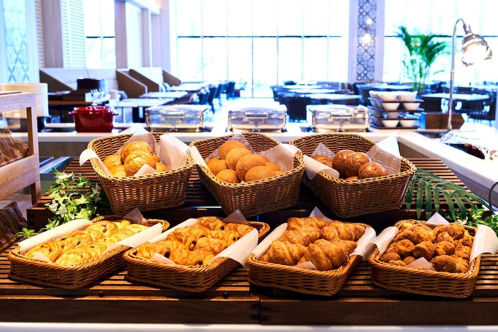 朝食ブッフェ・パン