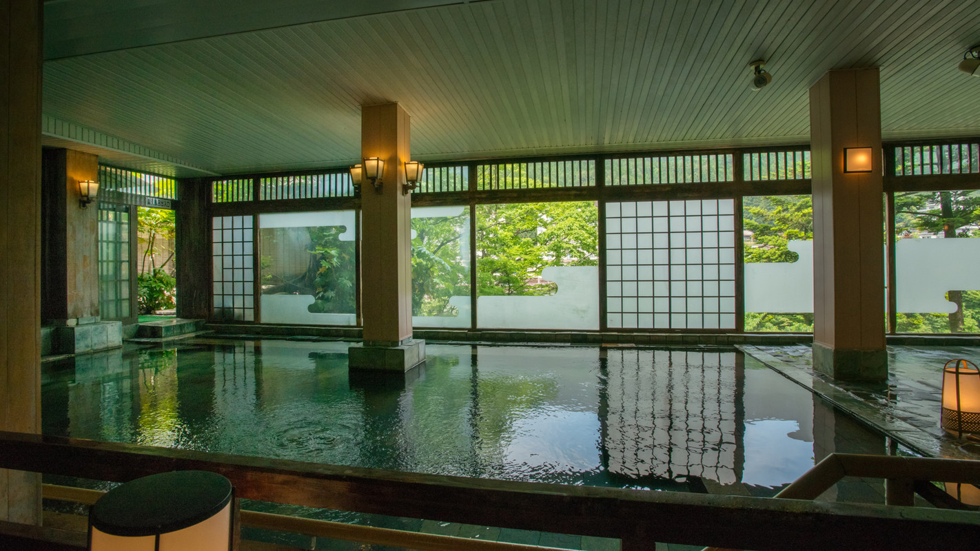 大浴場・大江戸浮世風呂