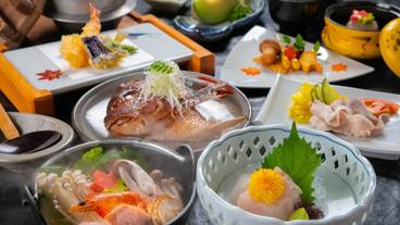 食事・飲み物 / 1