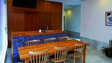 客室内のダイニングエリア / 26