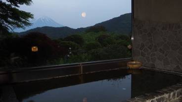 屋外スパ浴槽 / 1