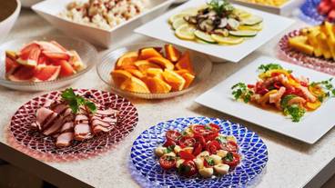 朝食ビュッフェ / 8