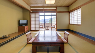 和室１０畳　喫煙可