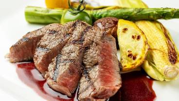 食事・飲み物 / 9