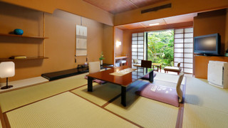 庭園側和室　‐和庭園臨む客室（1or2階）・温泉内風呂付‐ [スタンダード] [和室] [禁煙] [ガーデンビュー]