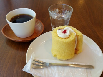 「ハレル屋」料理 1052362 温かいドリンクのセット（６００円）です。２０１５年５月