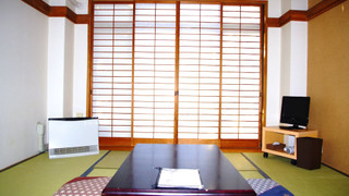 和室　専用バスルーム付　大人3〜4名用