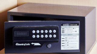 ダブルルーム クイーンベッド 1 台 禁煙 キッチン