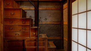 107 本館 · 歳吉屋 半露天風呂 禁煙