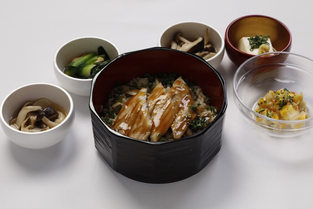 朝食