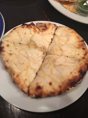 「ダバ インディア」 料理 80284610 チーズクルチャ