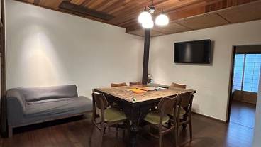 客室内のダイニングエリア / 34