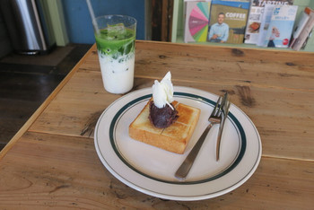 「Saten」 料理 89179120 あんバタートースト＆アイス抹茶ラテ