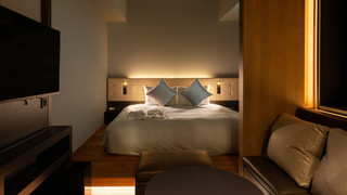 スーペリアダブル クイーンベッド1台 禁煙