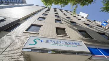 施設の入り口 / 12