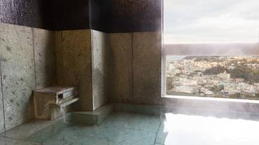 源泉掛け流しの貸切風呂① / 1