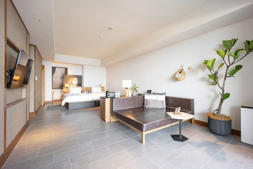 オーシャンビューガーデンスイート/テラス側