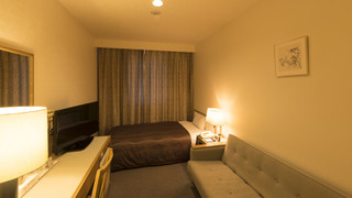 シングルルーム ソファ付 喫煙可