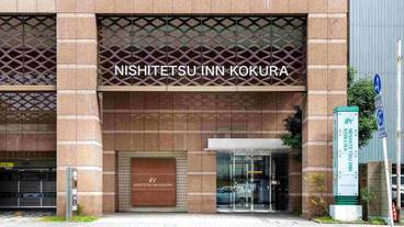 施設の入り口 / 9