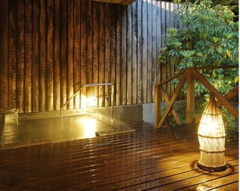 ナチュラルなお部屋と古来の入浴法、地産地消の料理でリフレッシュ4245205