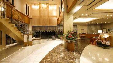 内部エントランス / 3