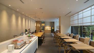 クラブラウンジ / 6