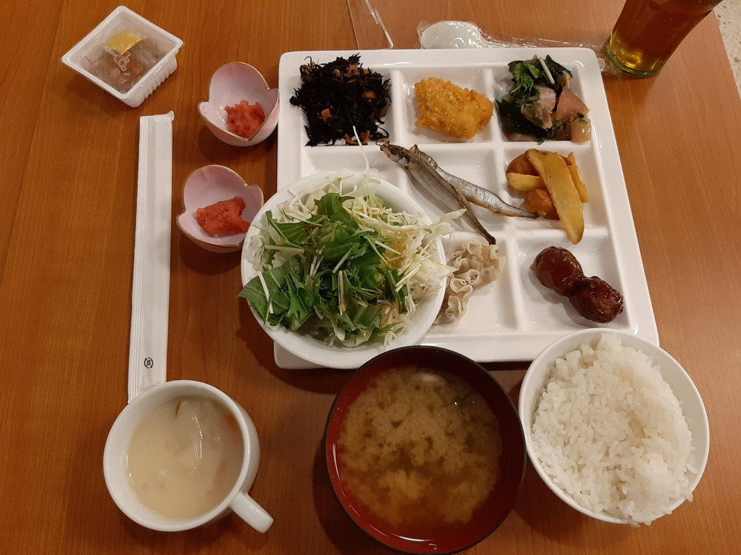 朝食バイキング