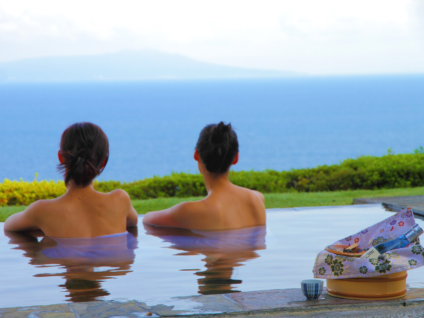 絶景が楽しめるインフィニティ風呂で心ほぐれる癒し旅を3463593