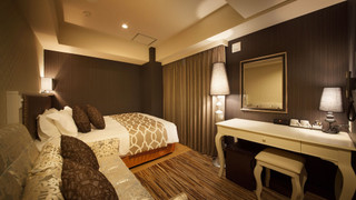 モデレート キングルーム 禁煙 (キングベッド1台)-別館 [大人3名様よりソファーベッドをご用意]