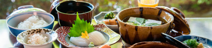 道後温泉の湯と食で心身を癒す。愛媛グルメも味わえる朝食付きホテル・旅館7選