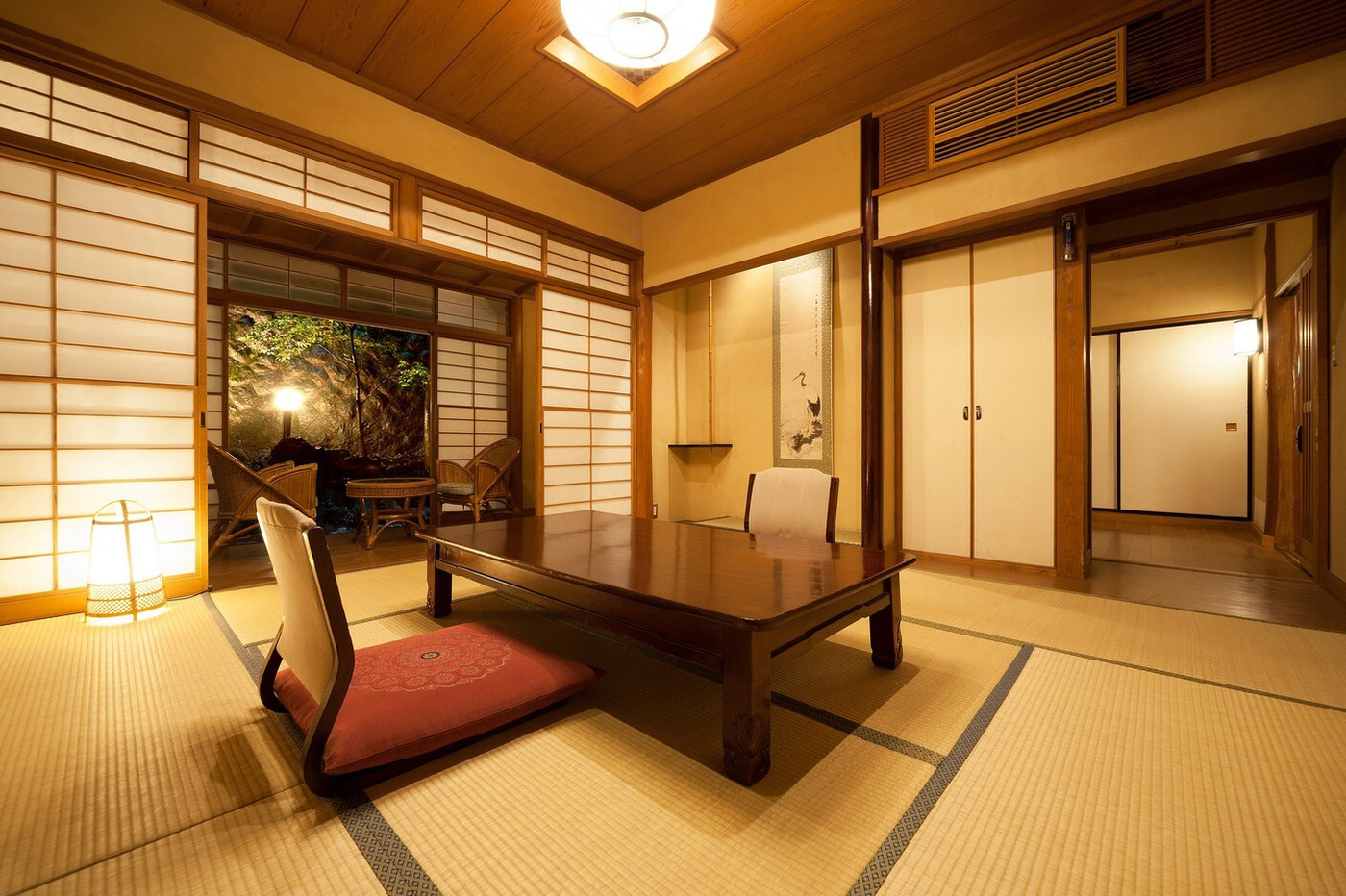 建物は国の登録有形文化財指定。日本の和を感じる宿4240216