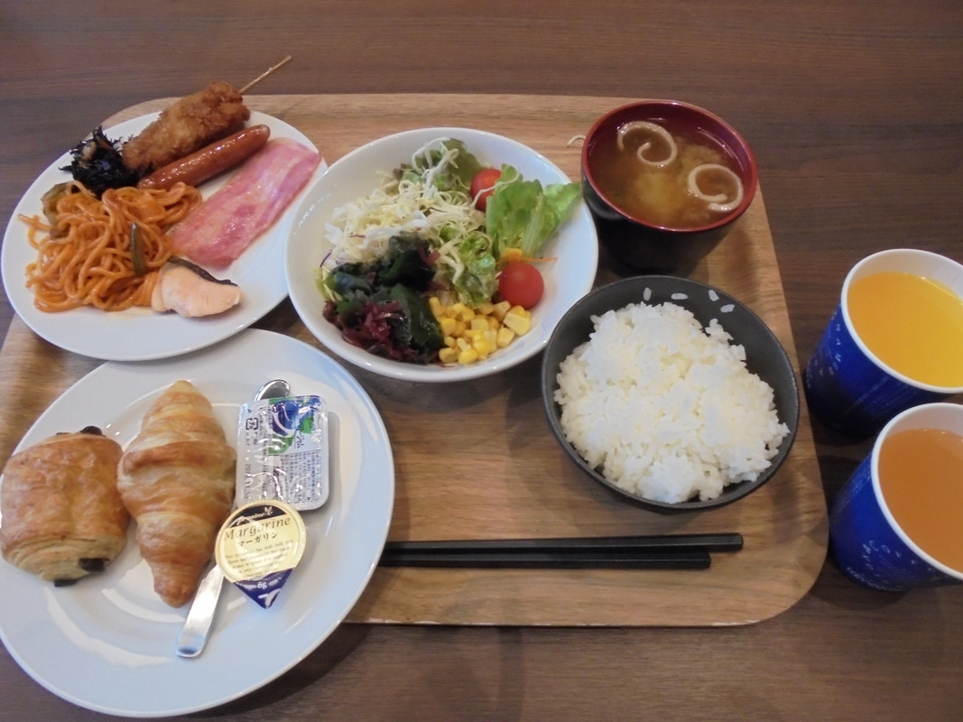 別途予約した朝食　ブッフェ式