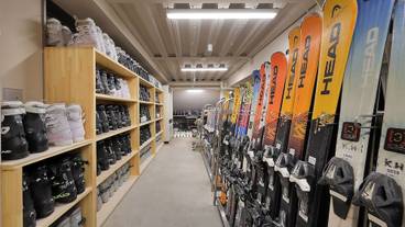 スノー スポーツとスキー / 1