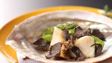 食事・飲み物 / 4