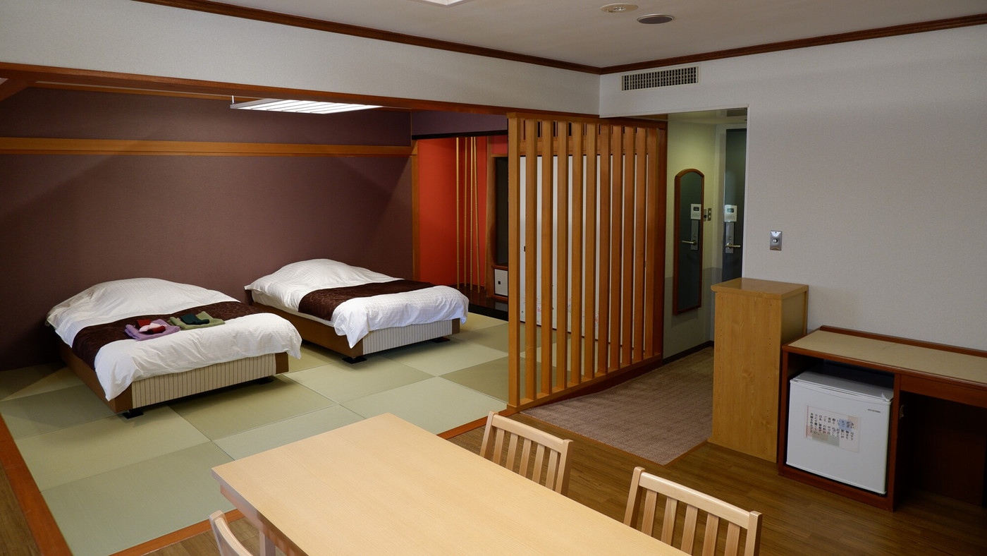 1.開放感ある露天風呂が魅力「わたらせ温泉　ホテルやまゆり」 ​3967374